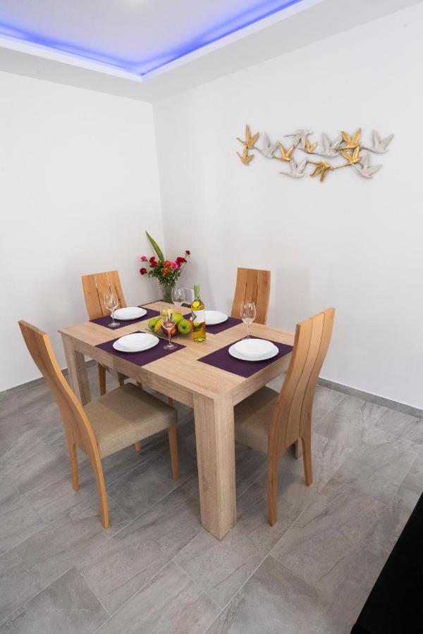 Kato Paphos 1Br Near Paphos Harbour/Beach/Sea Exteriér fotografie