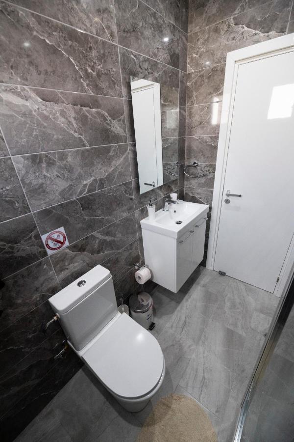 Kato Paphos 1Br Near Paphos Harbour/Beach/Sea Exteriér fotografie